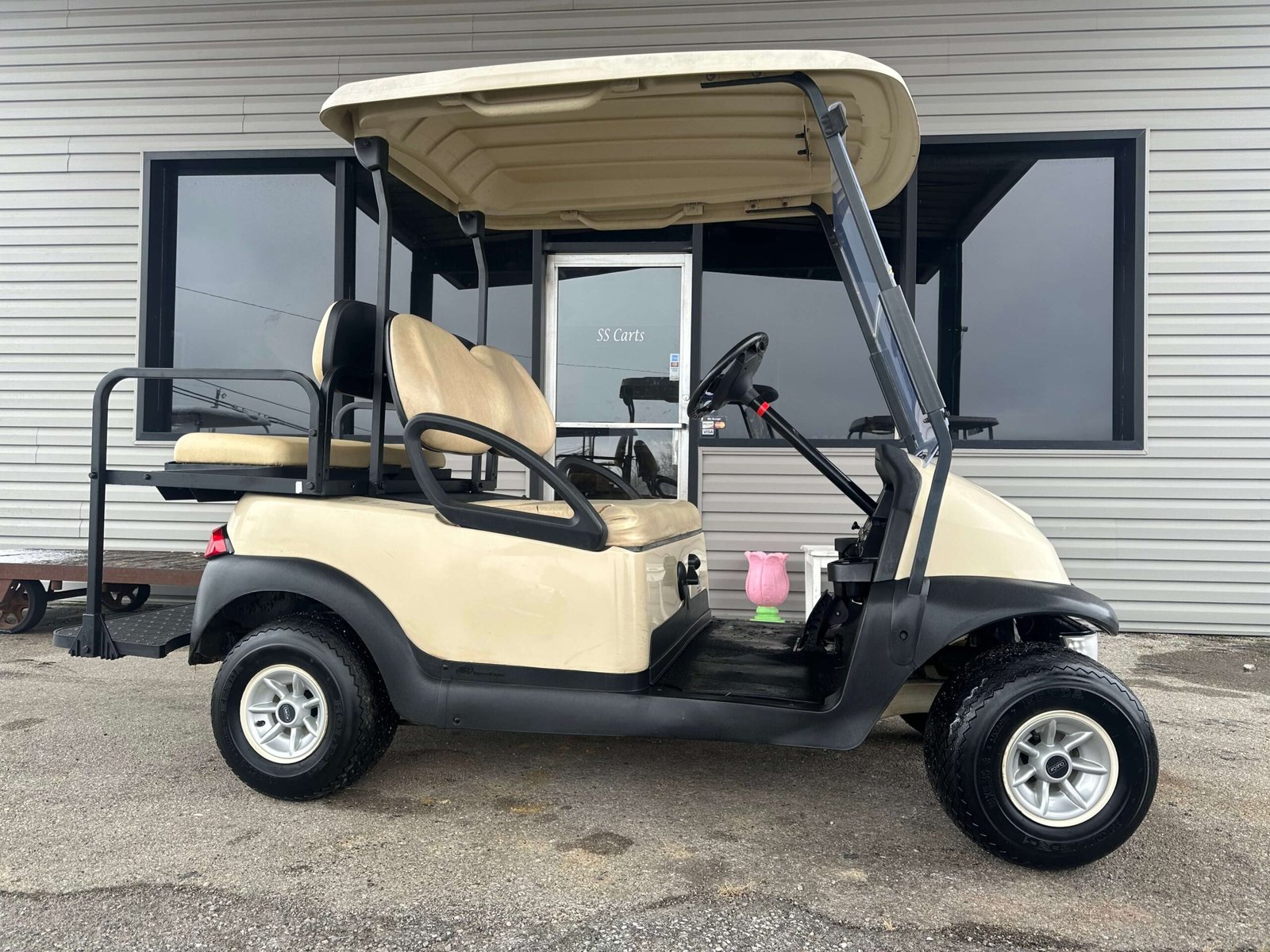 2015 Club Car Precedent Gas 4P | Beige