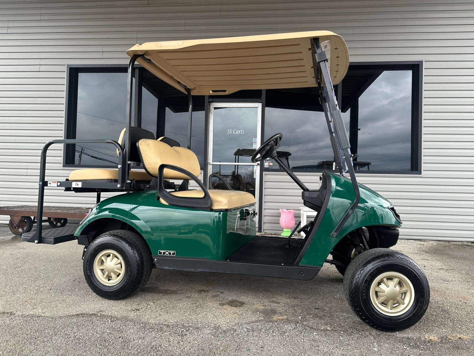 2019 E-Z GO TXT Gas 4P | Green