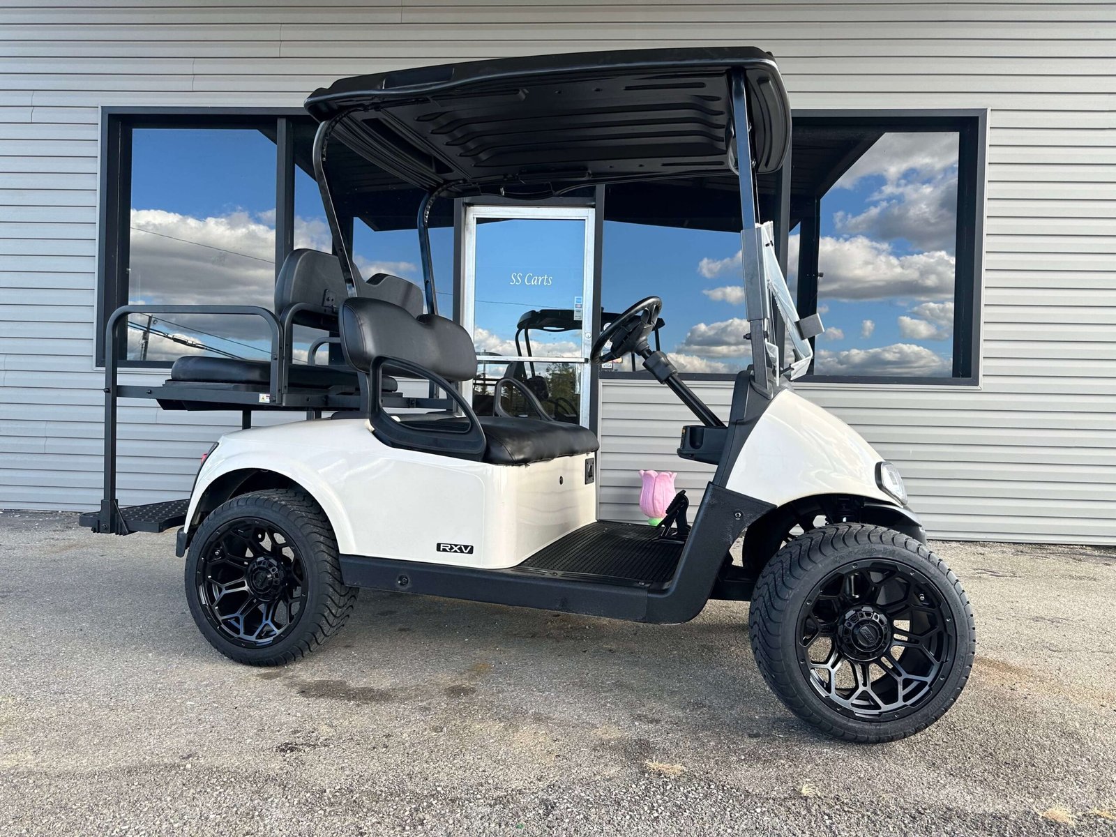 2020 E-Z GO RXV Electric 4P | White