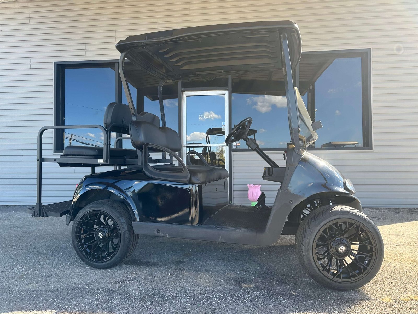 2020 E-Z GO RXV Lithium 4P | Black