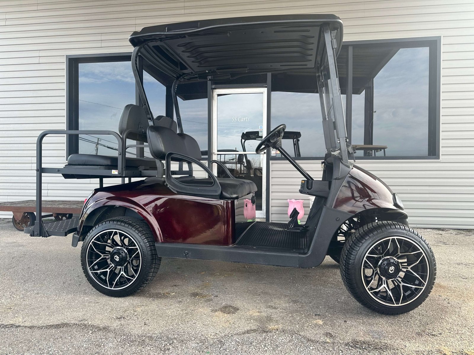 2020 E-Z GO RXV Lithium 4P | Red Marble